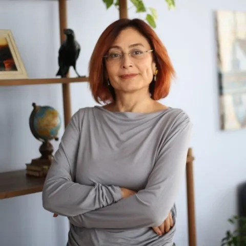 DR. ÖĞR. ÜYESİ BUKET CİNEMRE