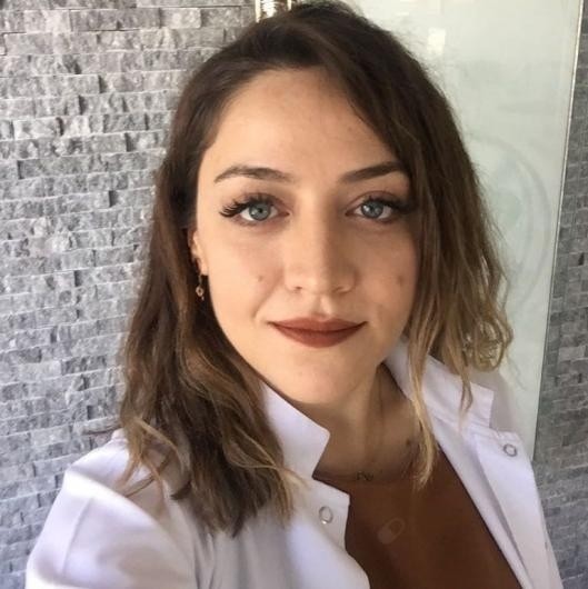 Diş hək. HÜMEYRA NAMLI