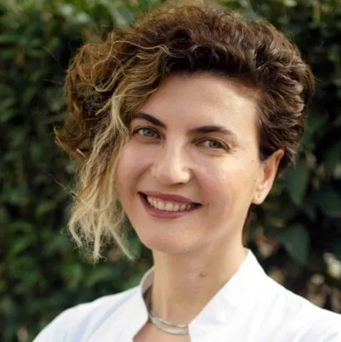Fachärztl. Dr. CANSEL KÖSE GÜRER