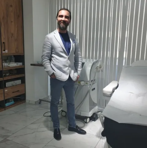 OP. DR. YASİN ÜNAL