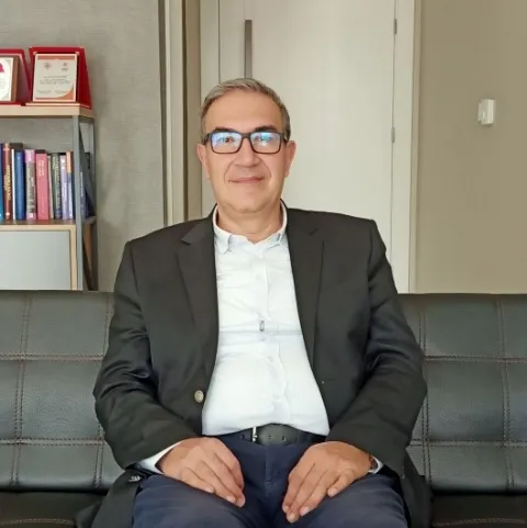 PROF. DR. ALİ GÜNEŞ