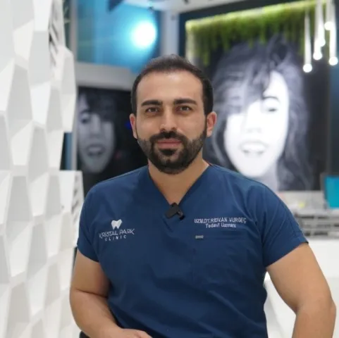 Fachzahnarzt ORHAN RIDVAN VURGEÇ