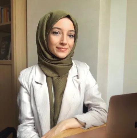 UZM. DKT. AYŞE IŞILDAR