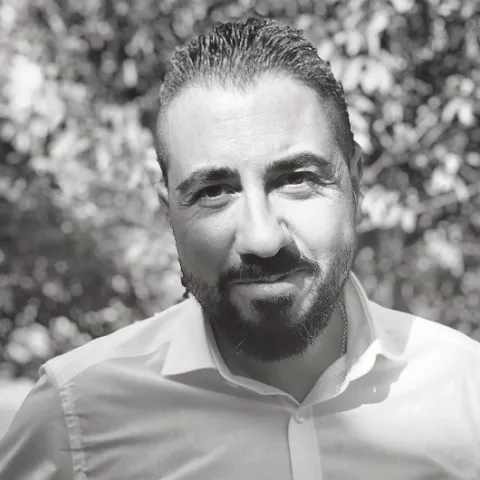 Uzm. Psk. EMİRHAN KARADUMAN