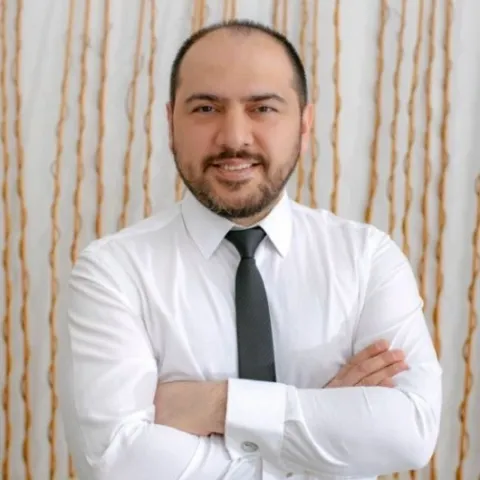 DT. AHMET NURİ SİLAHTAR