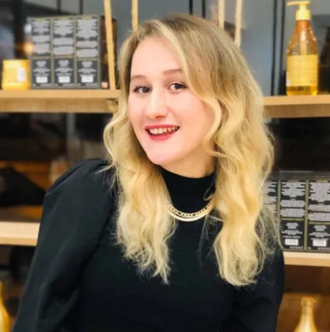 UZM. KL. PSK. AYLİN KOÇUBABA