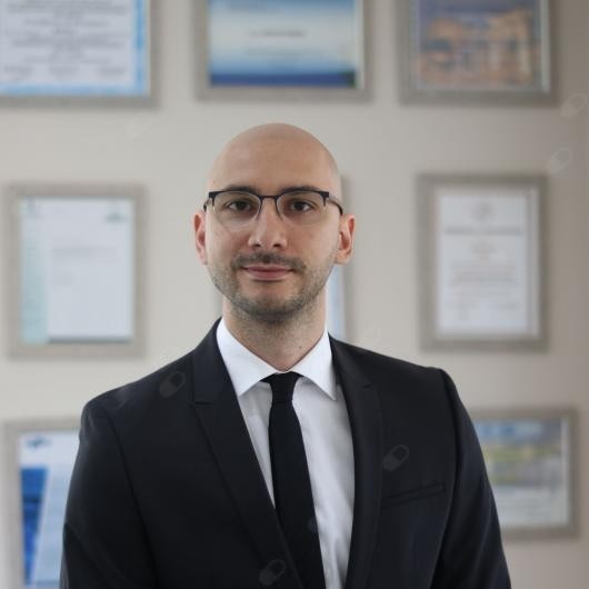 DR. DT. MELİH ÖZGEN