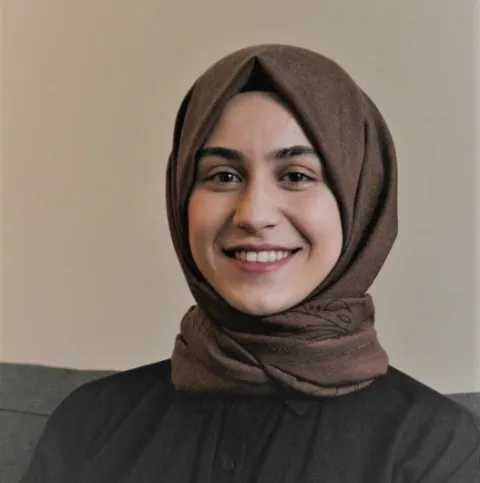 UZM. KL. PSK. AYZA SEKİZKARDEŞ