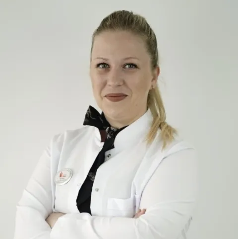 DT. İLKSİN BUSE ÇAMLI