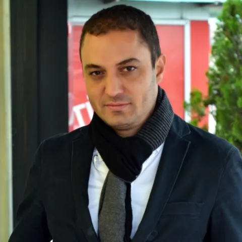 Surg. Dr. SERDAR TOKSOY