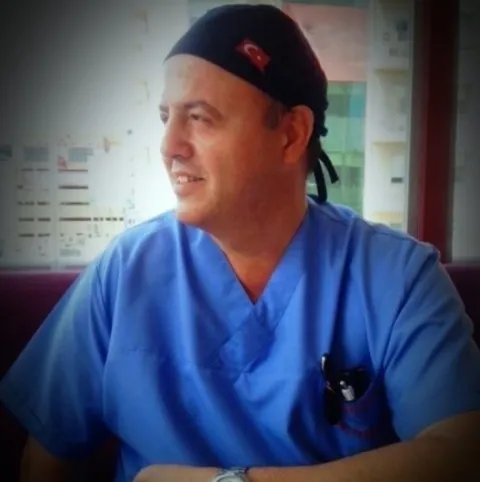 OP. DR. MEHMET OKAN ÖZDEMİR