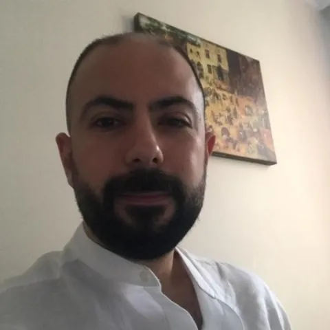 DKT. FAHRİ USLU