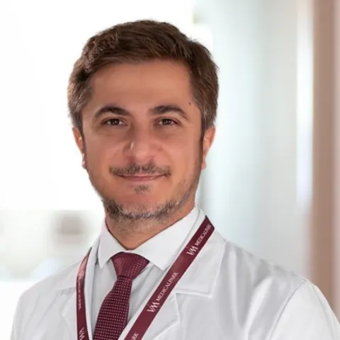 Cərrah Dr. ÜMİT AYGÜN