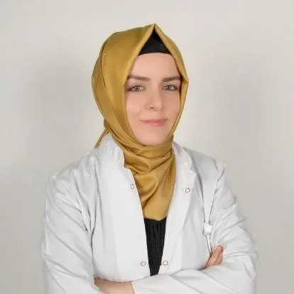 Diät. GÜLSÜM UYANIK SAYGIN