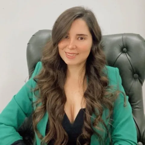 UZM. DR. PINAR ÖNER