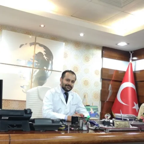 Dos. Dr. SECAATTİN GÜLŞEN