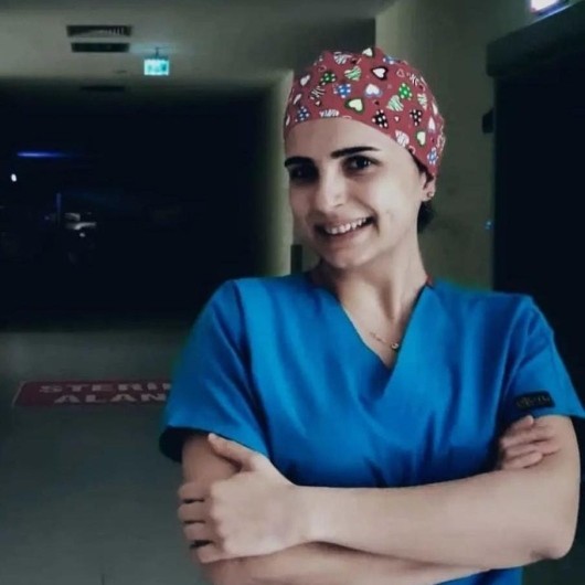 Surg. Dr. AYNUR MALİKOVA