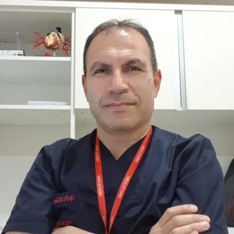 Cərrah Dr. MEHMET BEŞİR AKPINAR