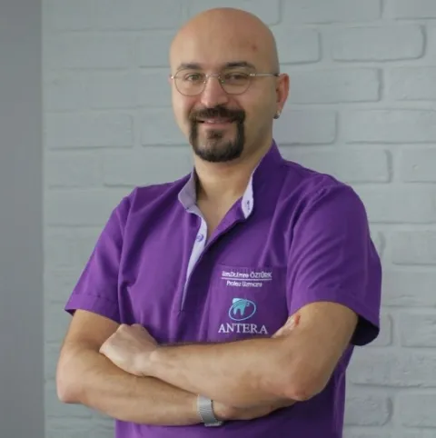 DR. DT. EMRE ÖZTÜRK
