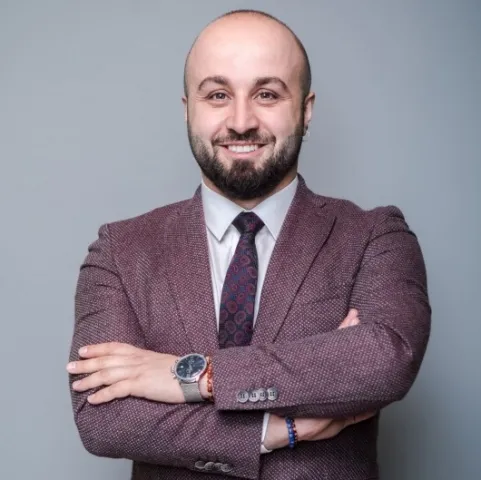 Chir. Dr. EMRAH ÇELİK