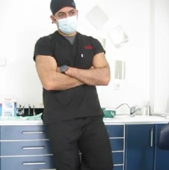 Zahnarzt KURTULUŞ SAVAŞ ŞİMŞEK