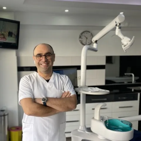 DT. CÜNEYT POSTACI