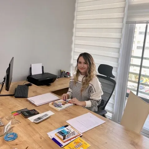 Psych. Berater SENA BÜYÜKSARIKULAK