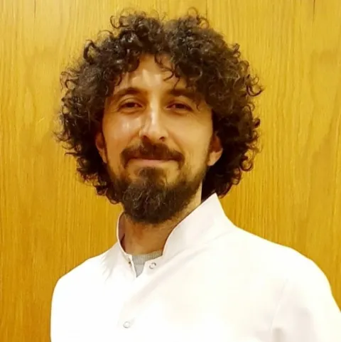 Fachärztl. Dr. ÖNDER TAYLAN ÇİFÇİ