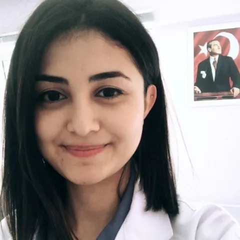 FZT. EZGİ NUHOĞLULARI