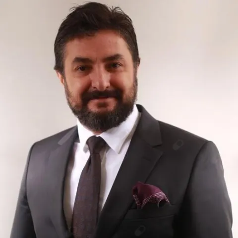 Dos. Dr. SEÇKİN ULUSOY