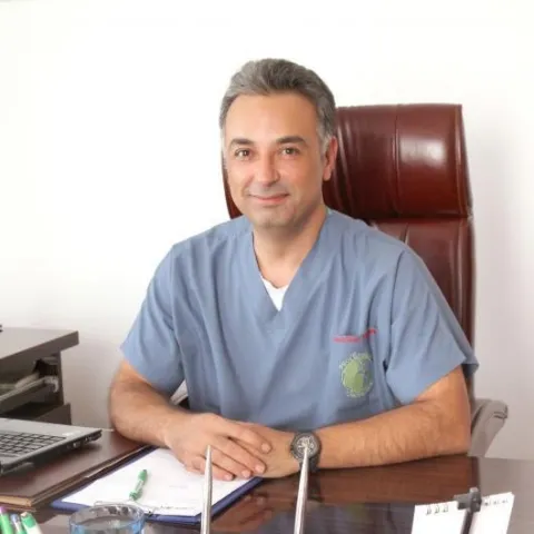 UZM. DR. İLKER SOLMAZ