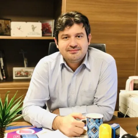 DOÇ. DR. AYTEKİN TOKMAK