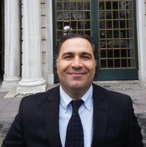 Doz. Dr. NİHAT AKSAKAL