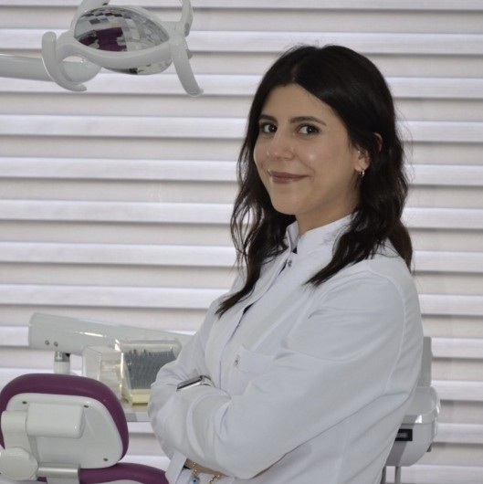 Diş hək. TUĞÇE AKBAŞ