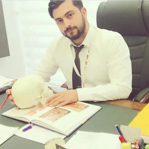 UZM. DR. ELMİR SEYİDLİ