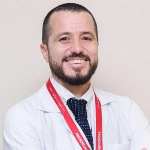 Cərrah Dr. CENK ERMOL