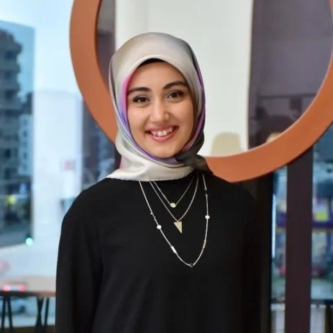 DYT. HATİCE KÜBRA ÖZESKİLLİ