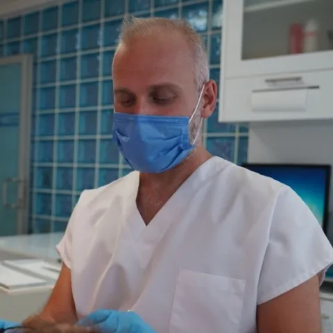 UZM. DT. MERİÇ KÜÇÜKCOŞKUN