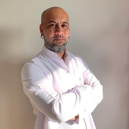 Fizioterapevt EMİN YILMAZ