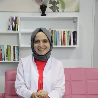 UZM. KL. PSK. FATMA NUR AR