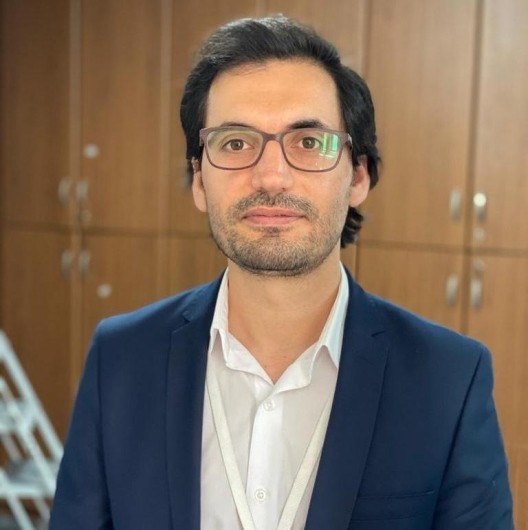 UZM. DR. HÜSEYİN GENÇER