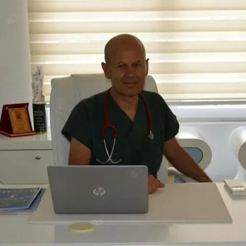 Chir. Dr. MUSTAFA AYDİNÇ