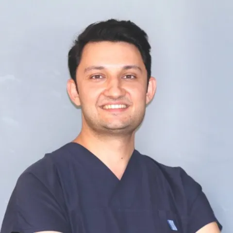 UZM. DT. KADİR IŞIK