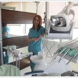 DT. ESİN BAYCAN