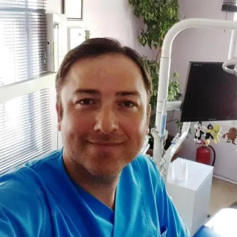 Zahnarzt METİN ARDA