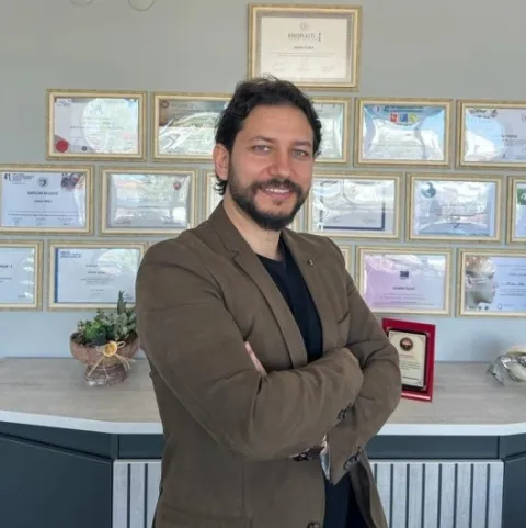 OP. DR. ERDEM YILDIZ