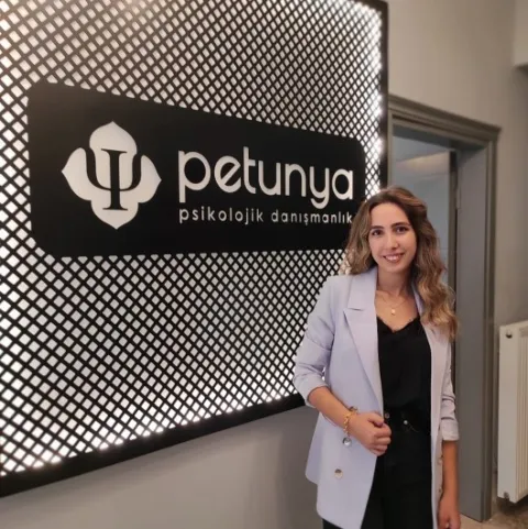 PSK. DAN. ZEYNEP ŞAHİN