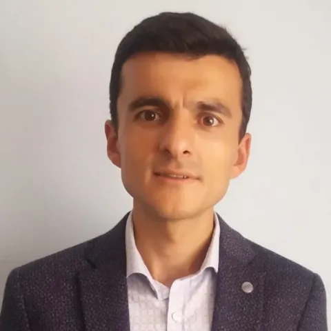 DOÇ. DR. UĞUR CANPOLAT
