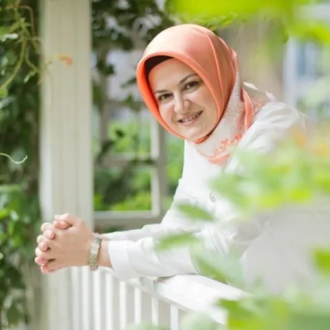OP. DR. ŞERİFE ERDEM
