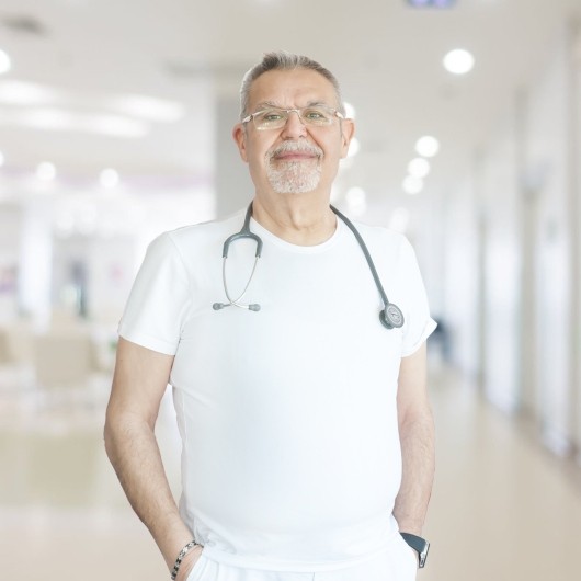 Dr. UĞURCAN ÜSTÜNDAĞ
